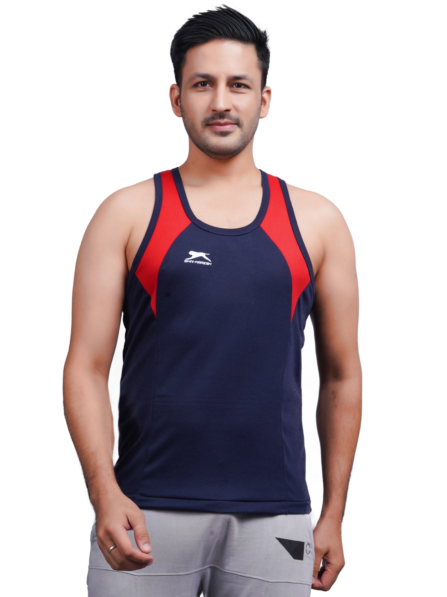 SHIV-NARESH Solid Men Cotton Blend Vest